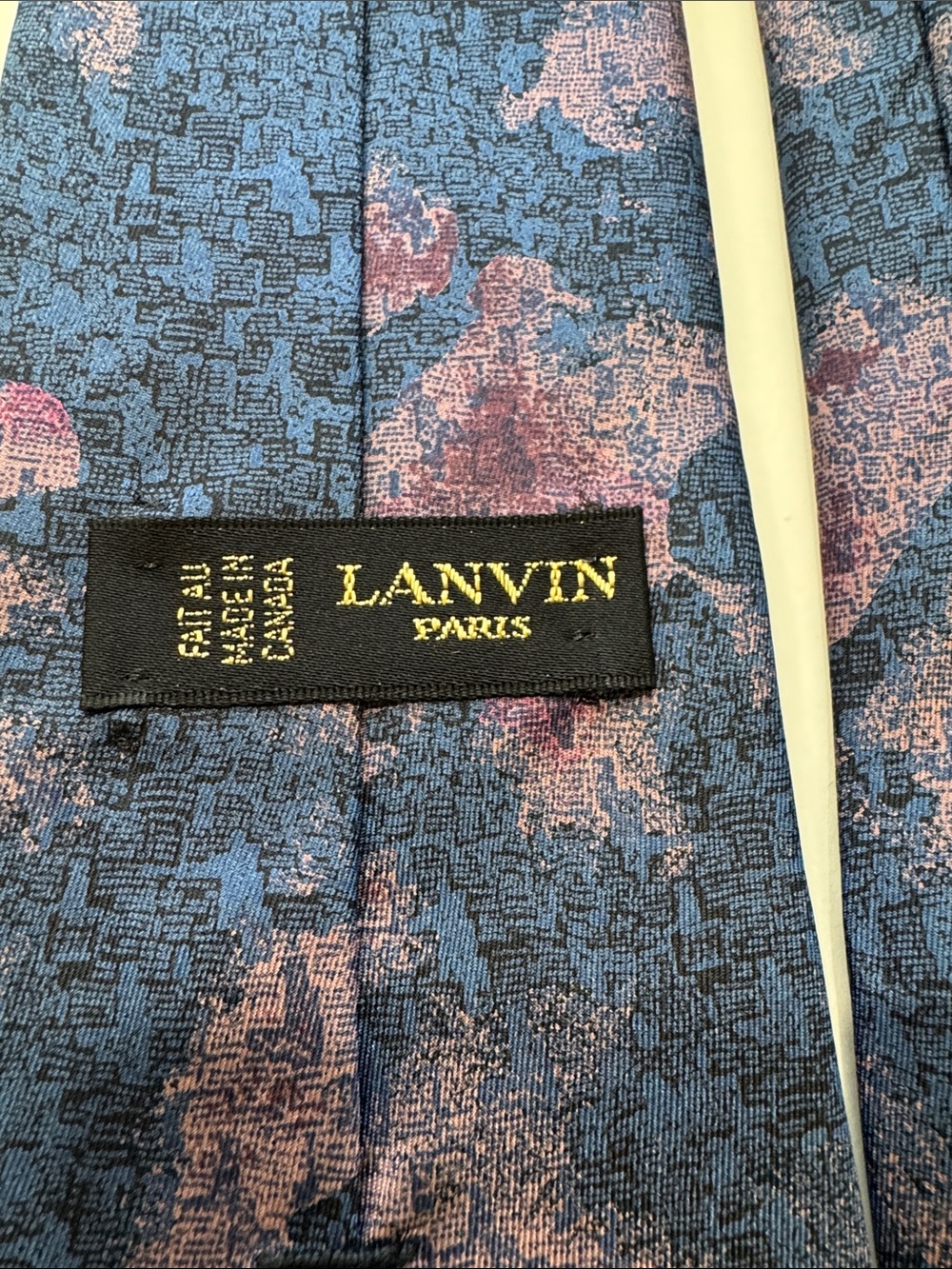 Lanvin Paris 100% silk men’s tie, vintage made in Canada, like new - Picture 5 of 5